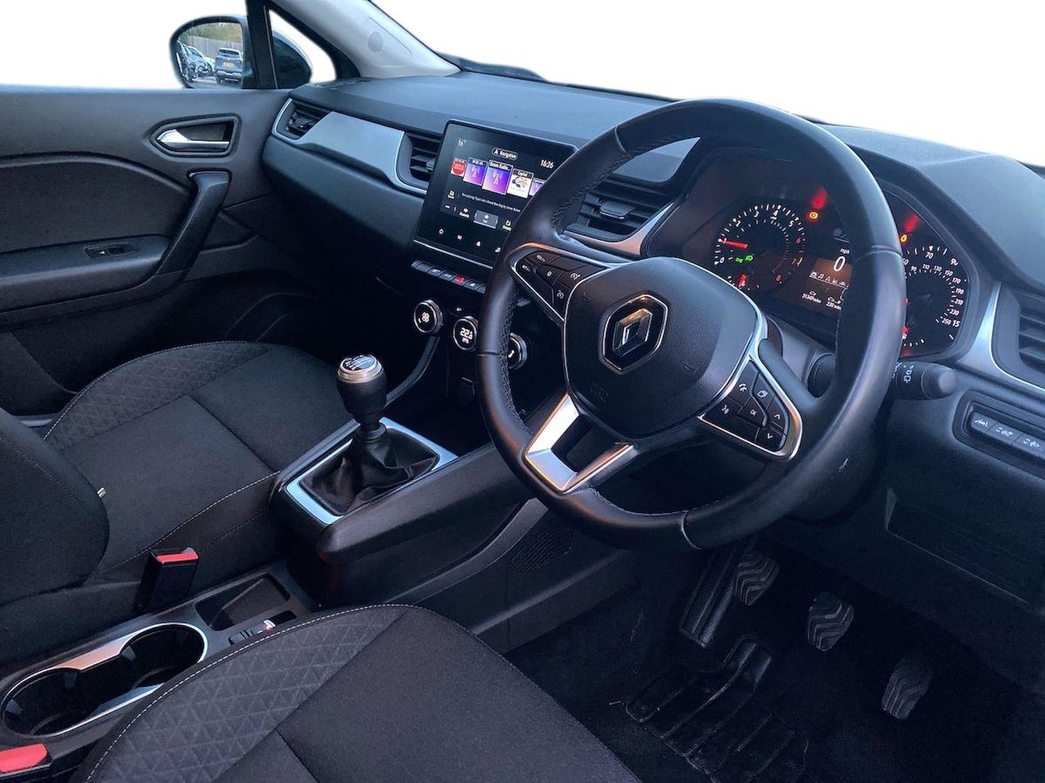 Used Renault Captur 2024 for sale - 76490567: Photo 15