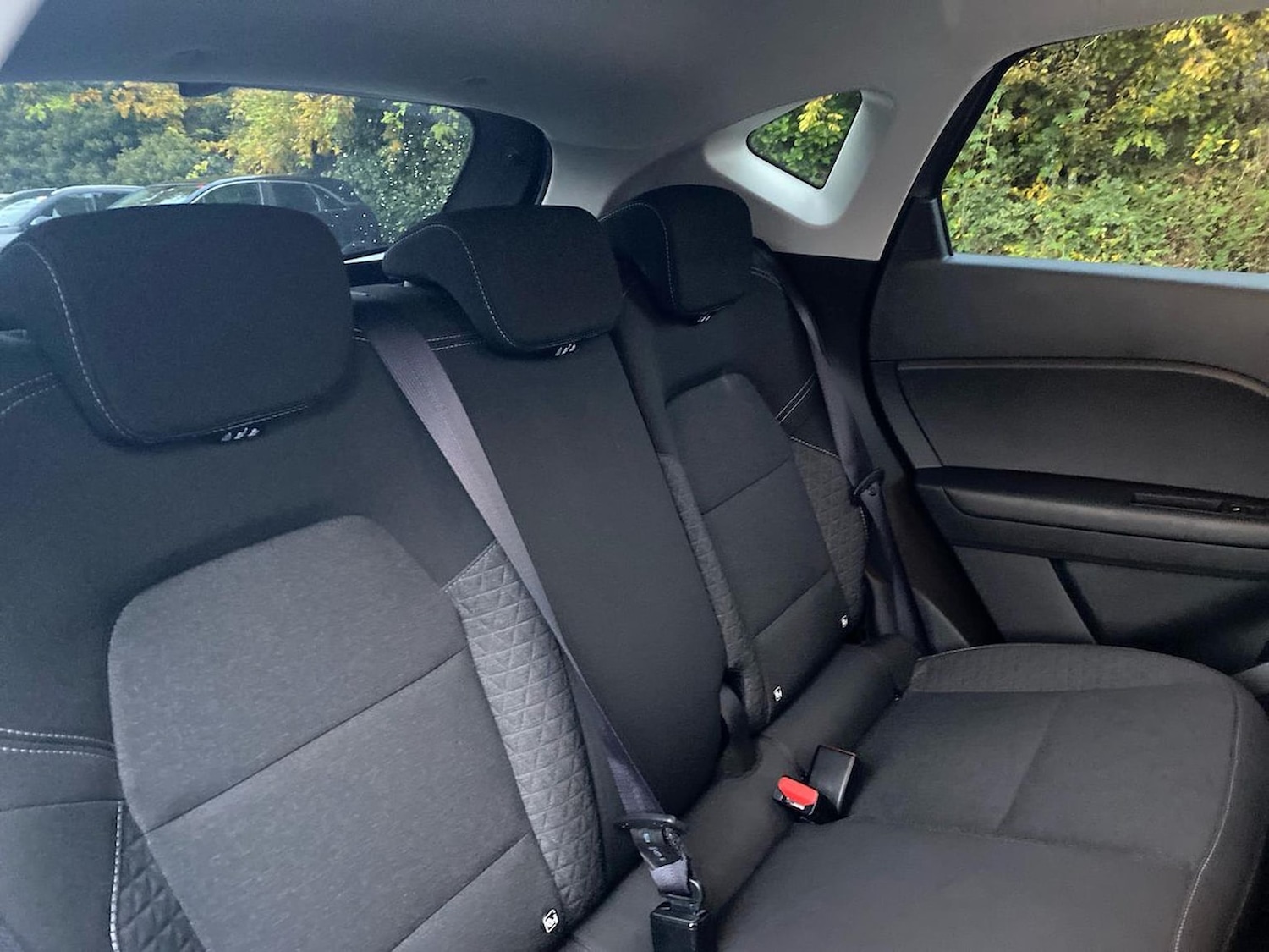 Used Renault Captur 2024 for sale - 76490567: Photo 16