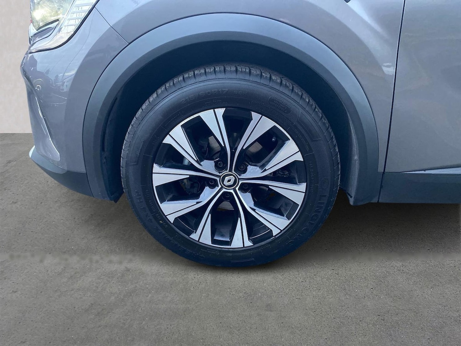 Used Renault Captur 2024 for sale - 76490567: Photo 6