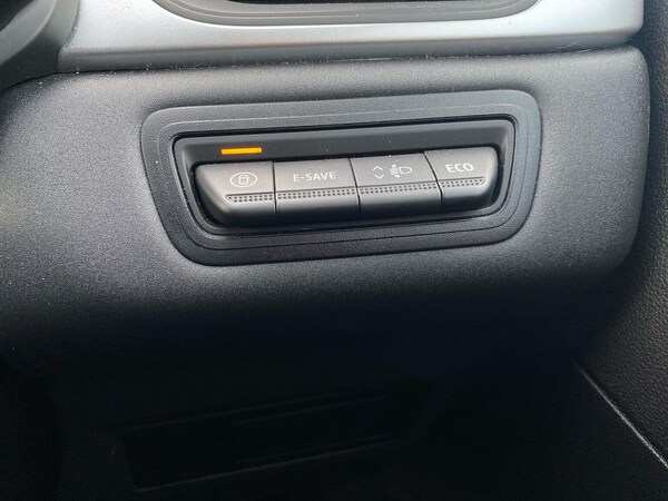 Used Renault Captur 2024 for sale - 76070295: Photo 22