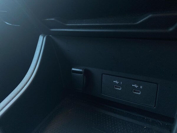 Used Renault Captur 2024 for sale - 76070295: Photo 44
