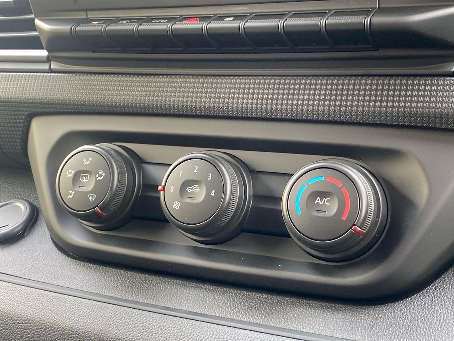 Used Renault Trafic 2025 for sale - 77688084: Photo 12