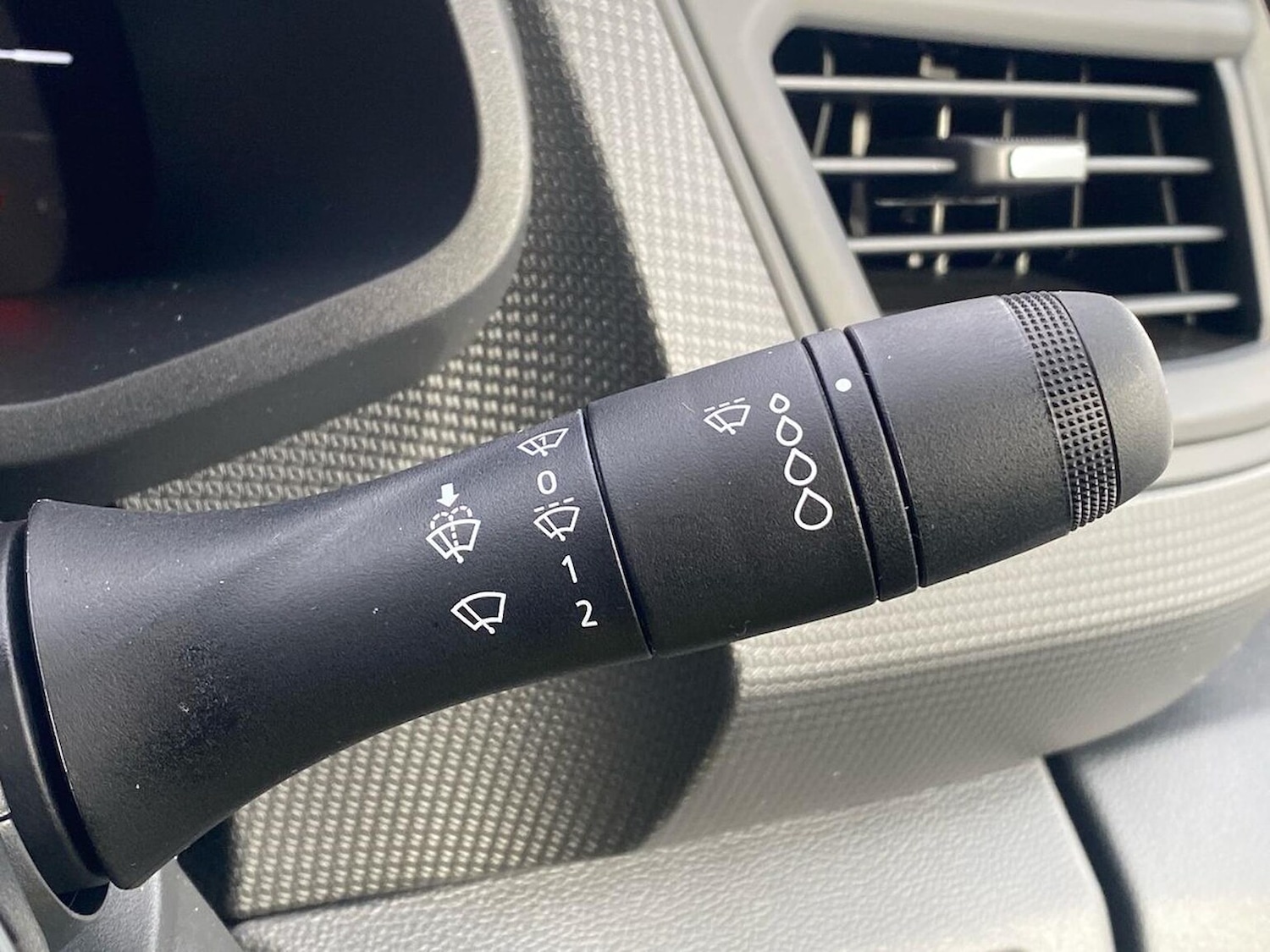 Used Renault Trafic 2025 for sale - 77688084: Photo 28