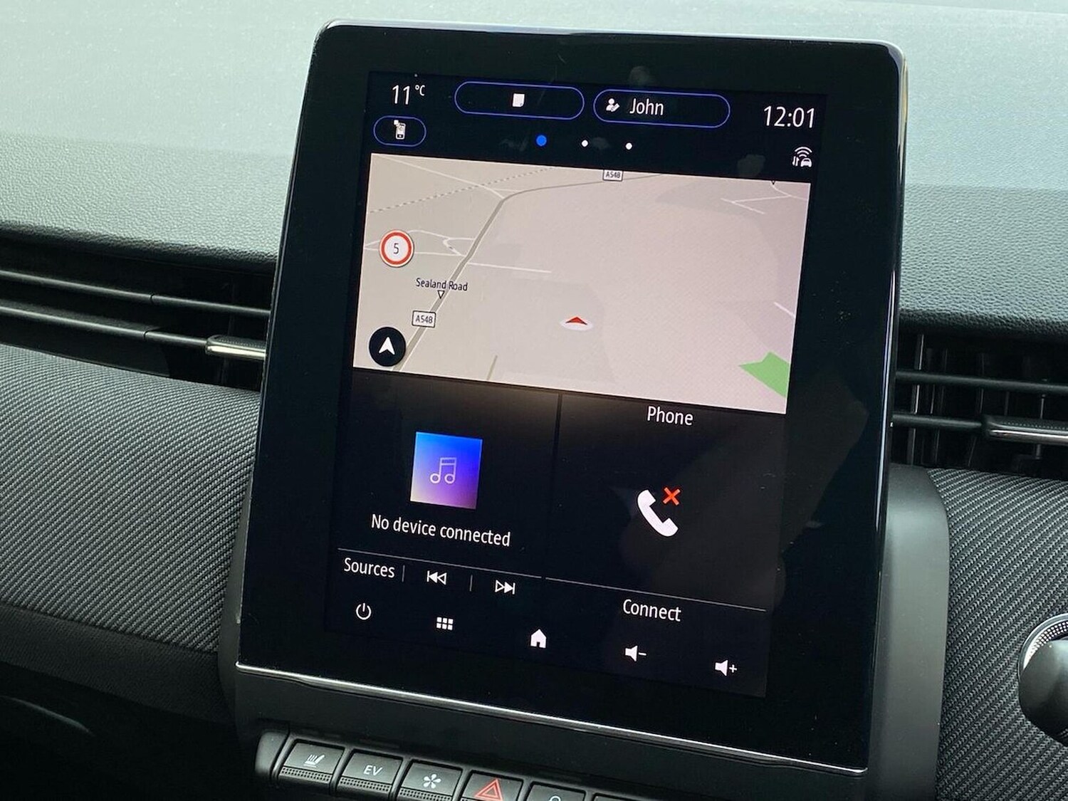 Used Renault Clio 2023 for sale - 78195819: Photo 11