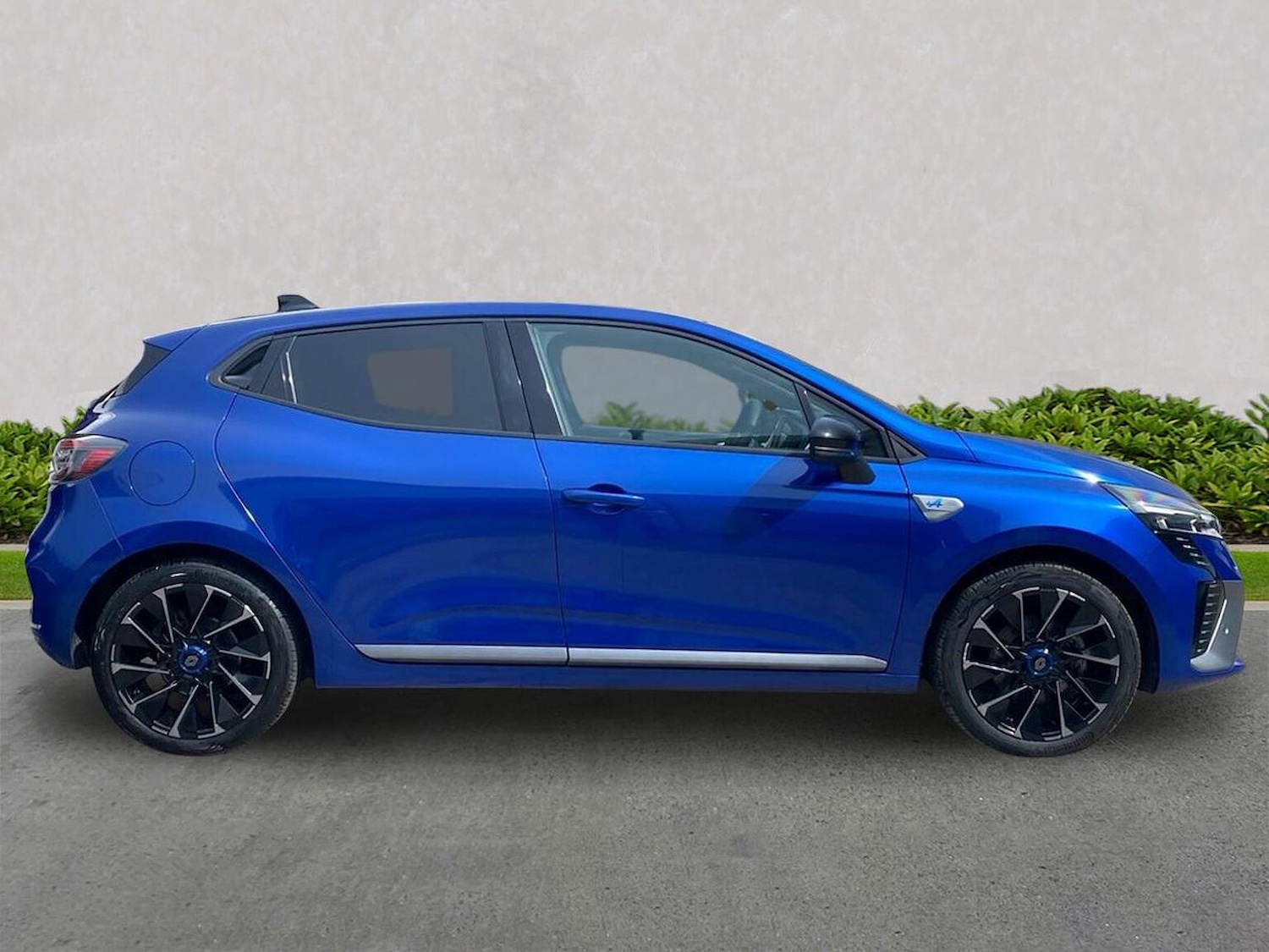 Used Renault Clio 2023 for sale - 78195819: Photo 3