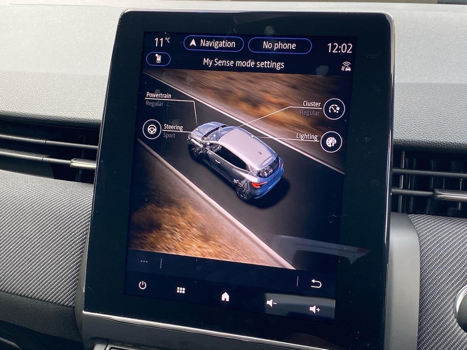 Used Renault Clio 2023 for sale - 78195819: Photo 40