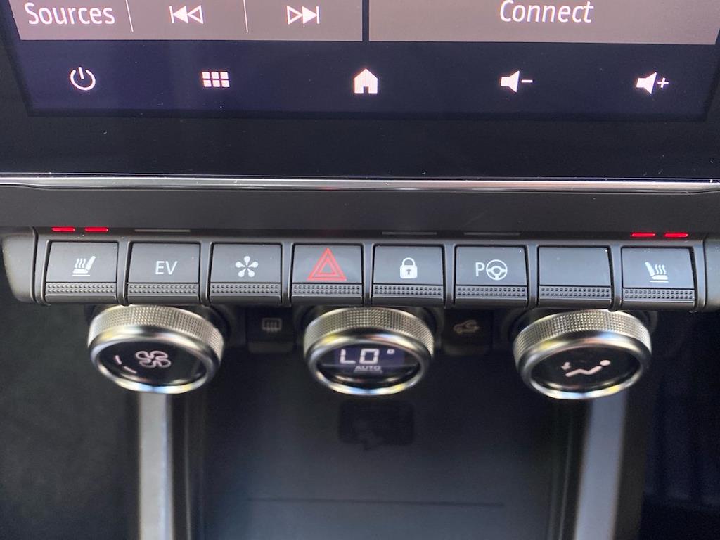 Used Renault Arkana 2023 for sale - 78195645: Photo 38