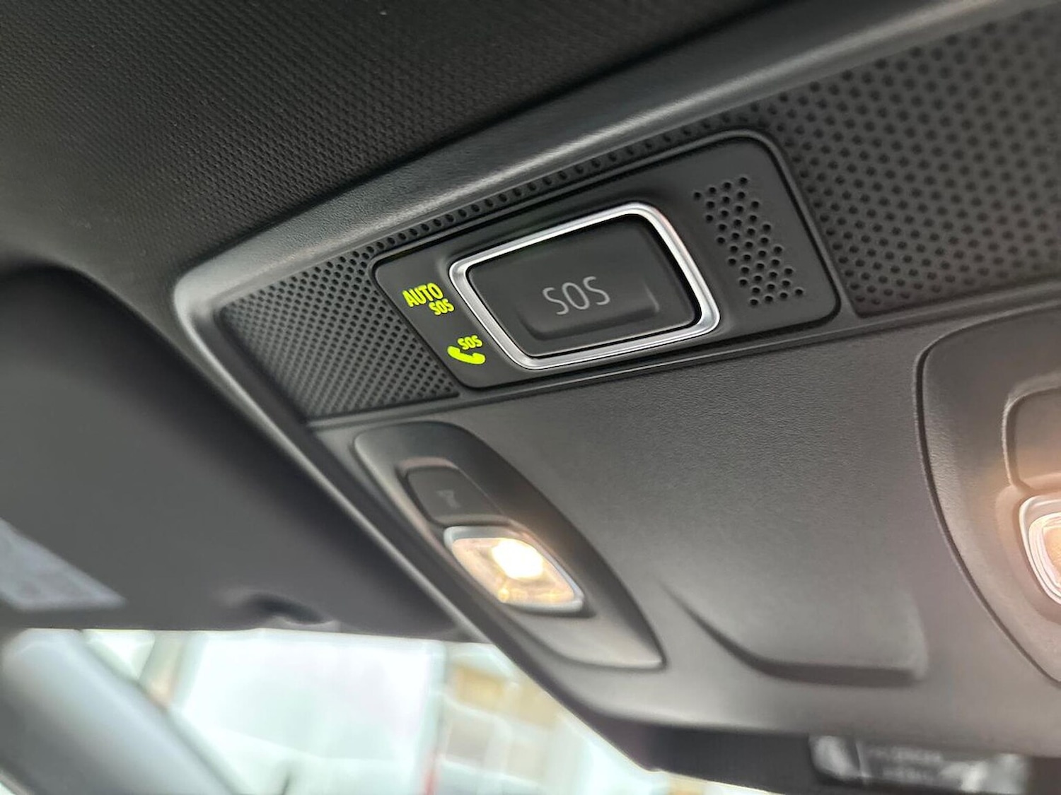 Used Renault Clio 2021 for sale - 76846064: Photo 32