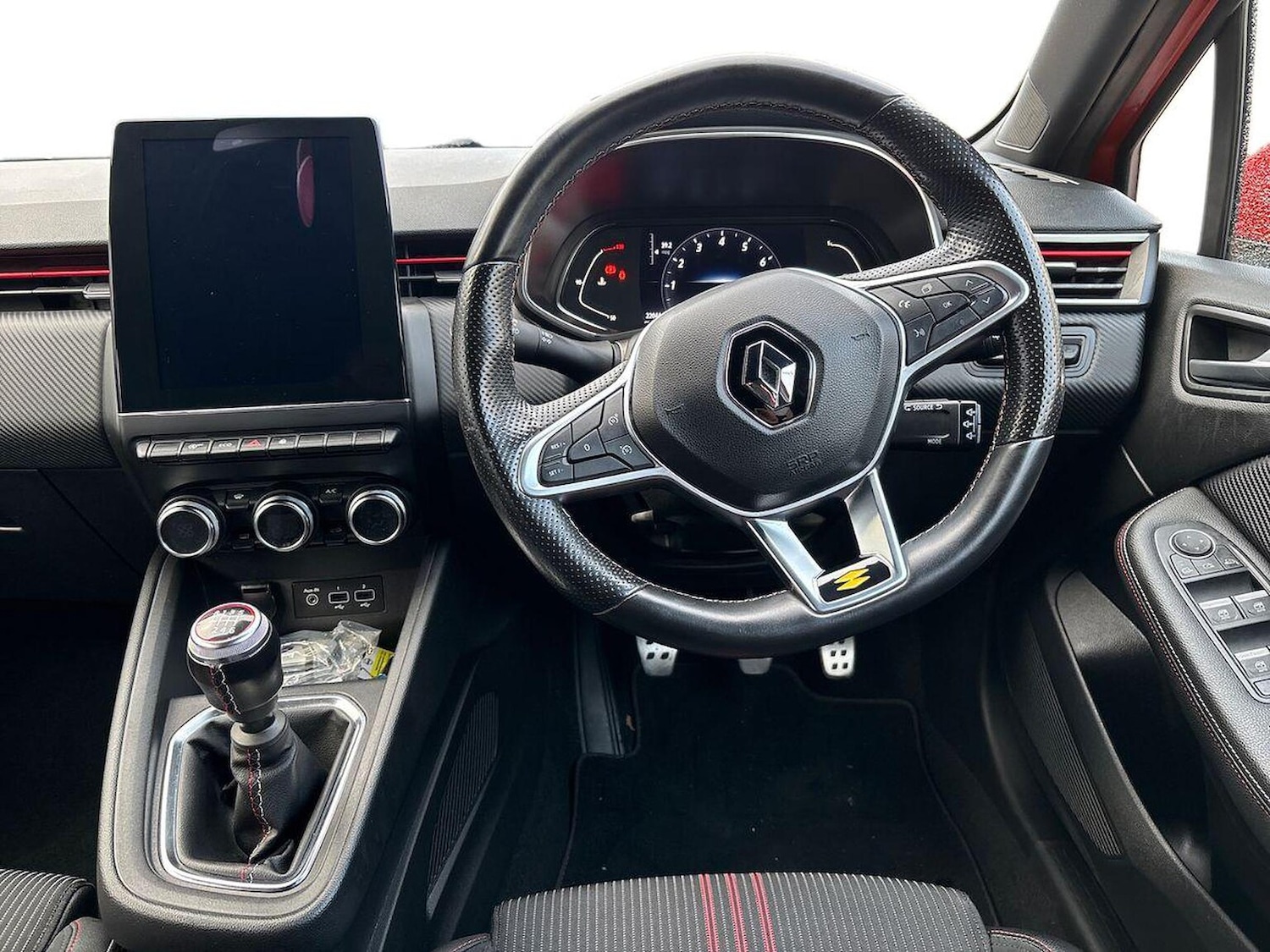 Used Renault Clio 2021 for sale - 76846064: Photo 9