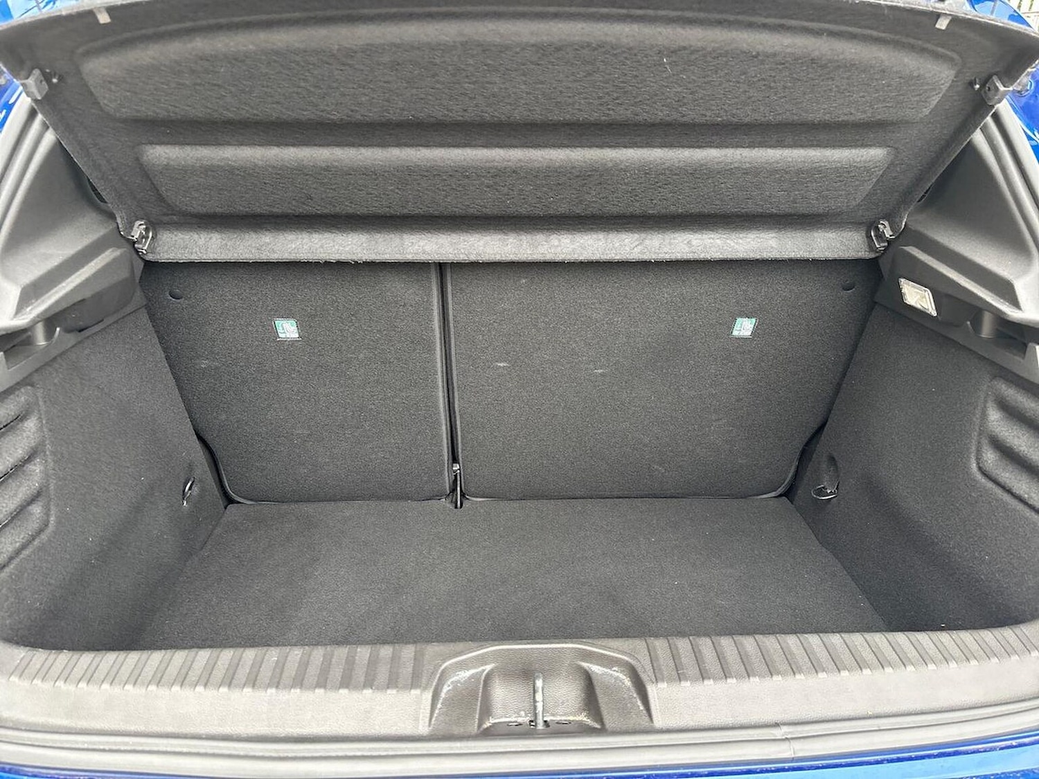 Used Renault Clio 2022 for sale - 76932270: Photo 17