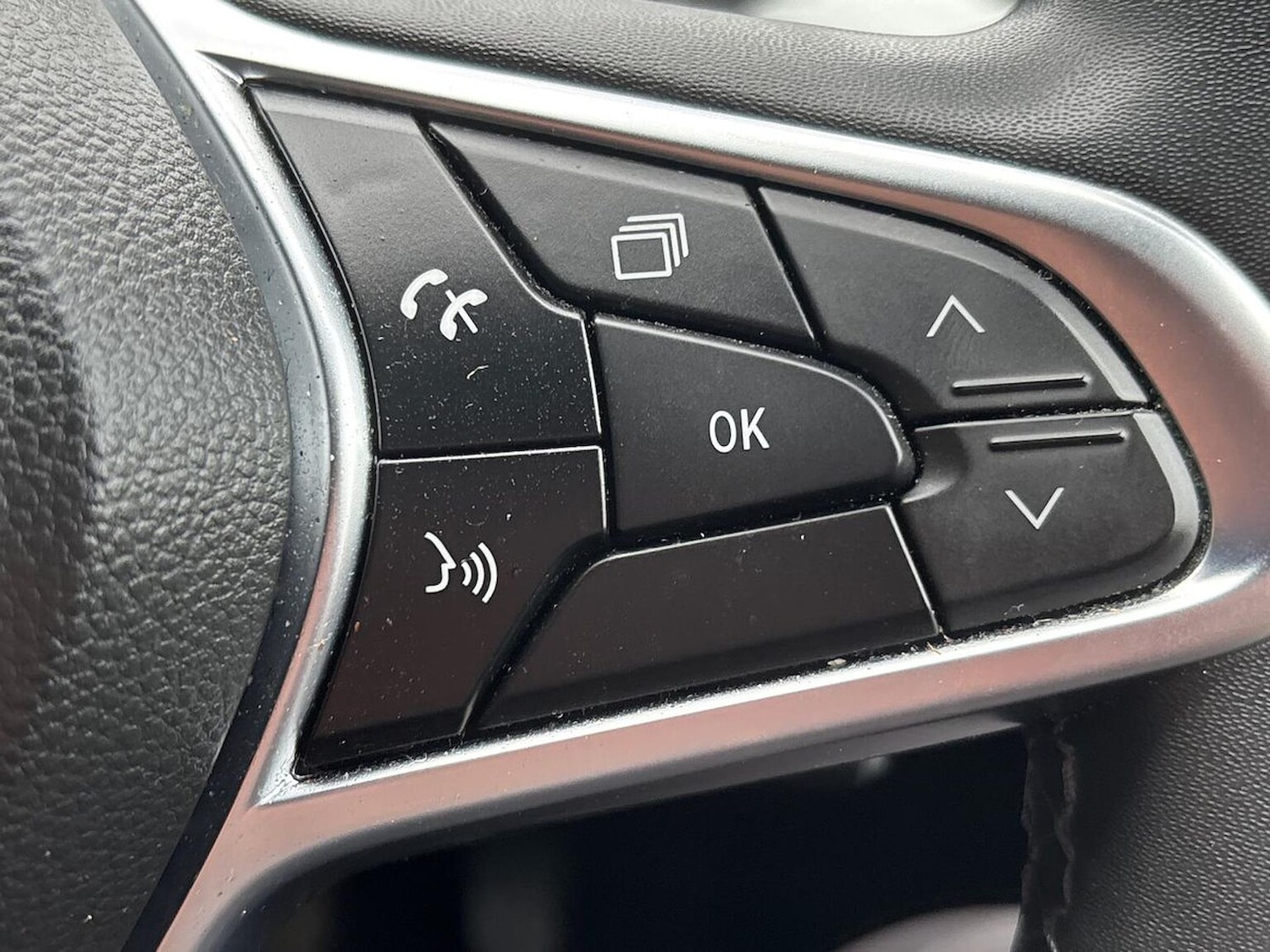 Used Renault Clio 2022 for sale - 76932270: Photo 26