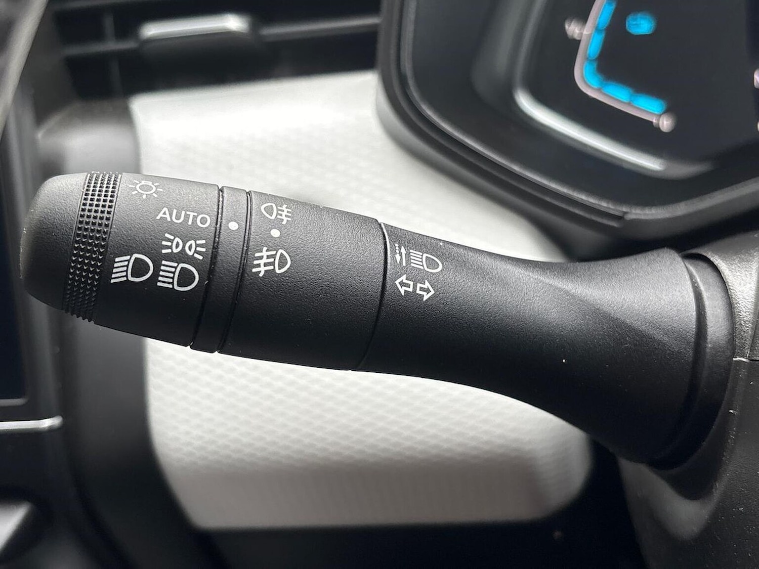 Used Renault Clio 2022 for sale - 76932270: Photo 29