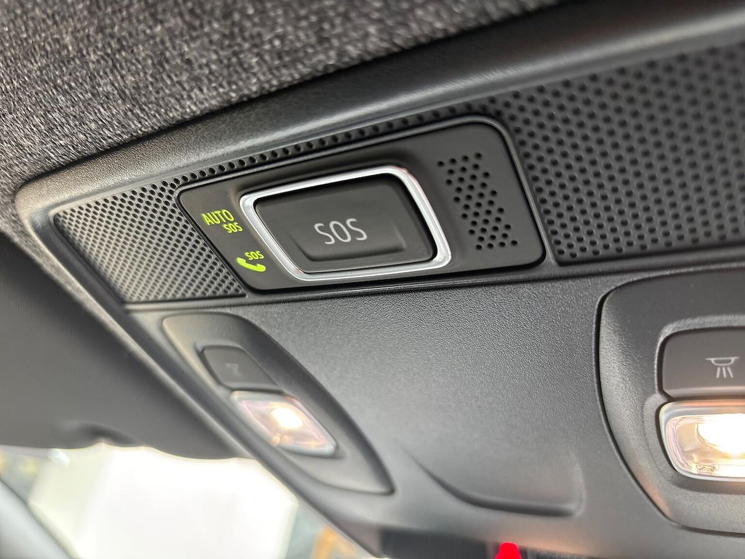 Used Renault Clio 2022 for sale - 76932270: Photo 32