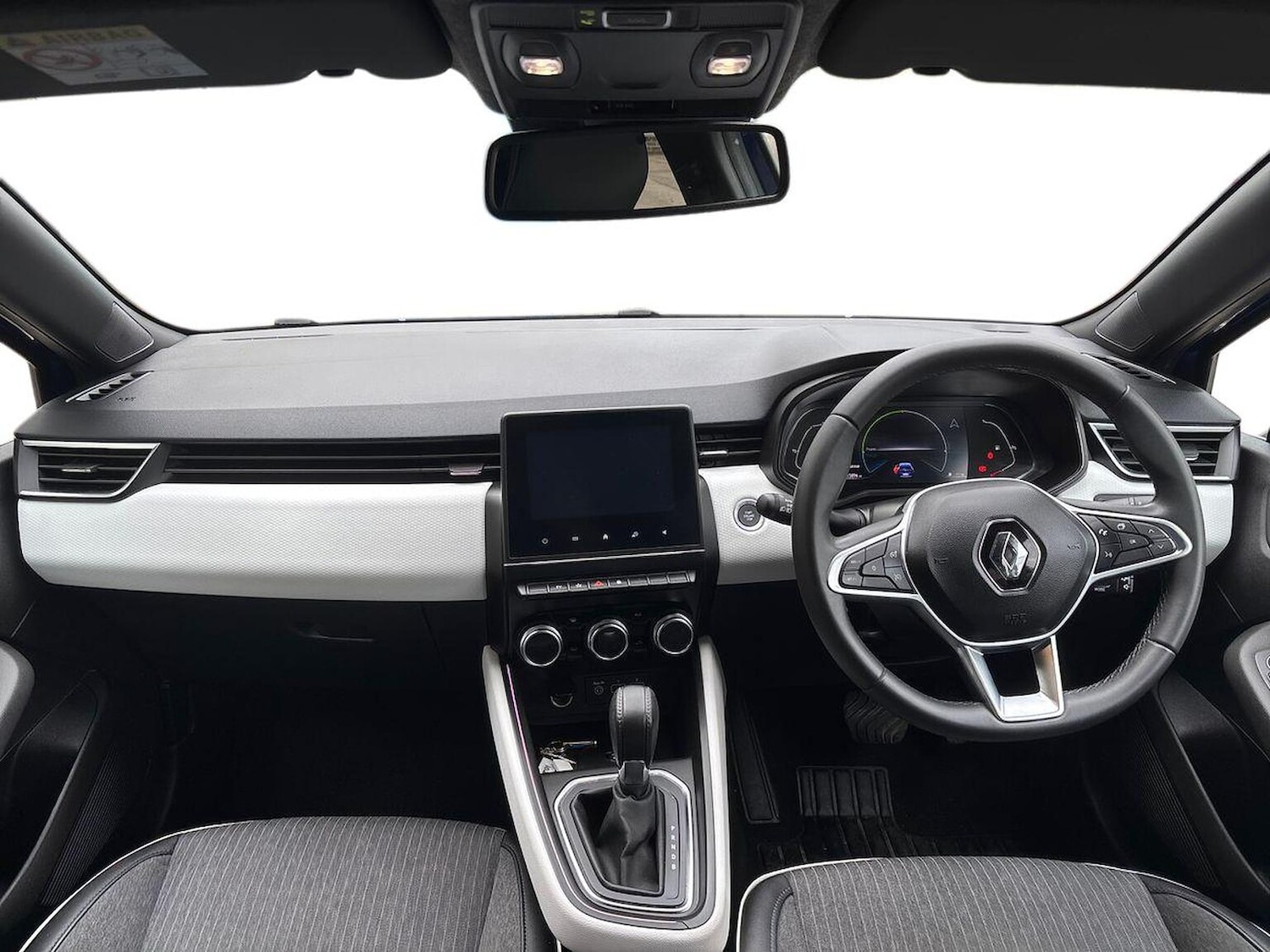 Used Renault Clio 2022 for sale - 76932270: Photo 8