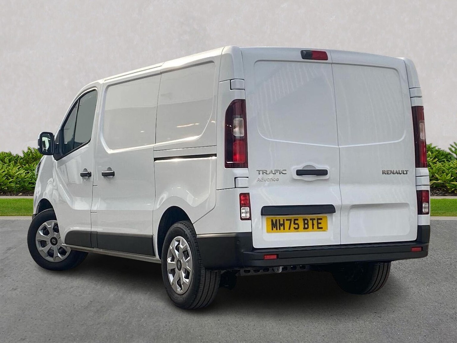 Used Renault Trafic 2025 for sale - 78195770: Photo 2