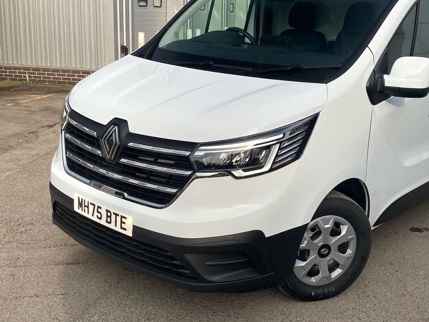 Used Renault Trafic 2025 for sale - 78195770: Photo 39