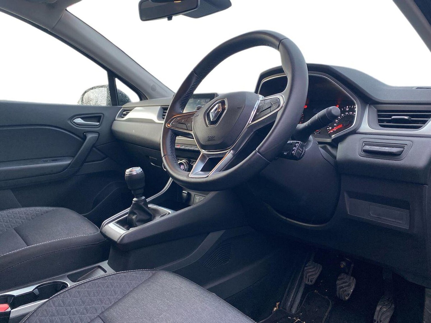 Used Renault Captur 2022 for sale - 76897096: Photo 15