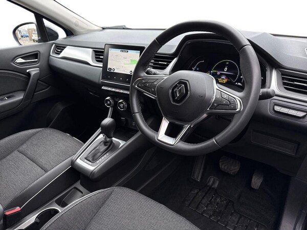 Used Renault Captur 2023 for sale - 76268299: Photo 15