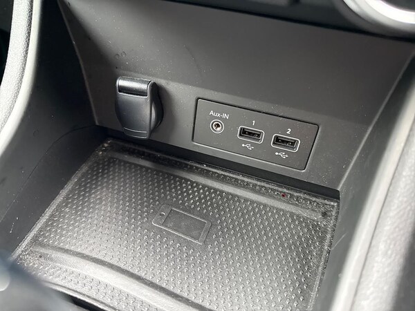 Used Renault Captur 2023 for sale - 76268299: Photo 30