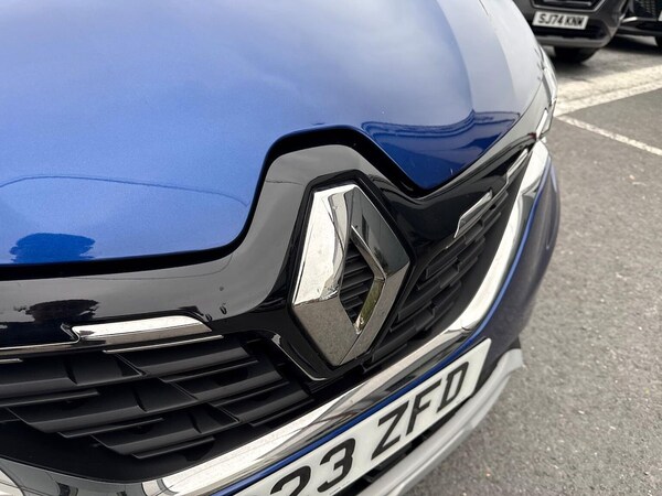 Used Renault Captur 2023 for sale - 76268299: Photo 33