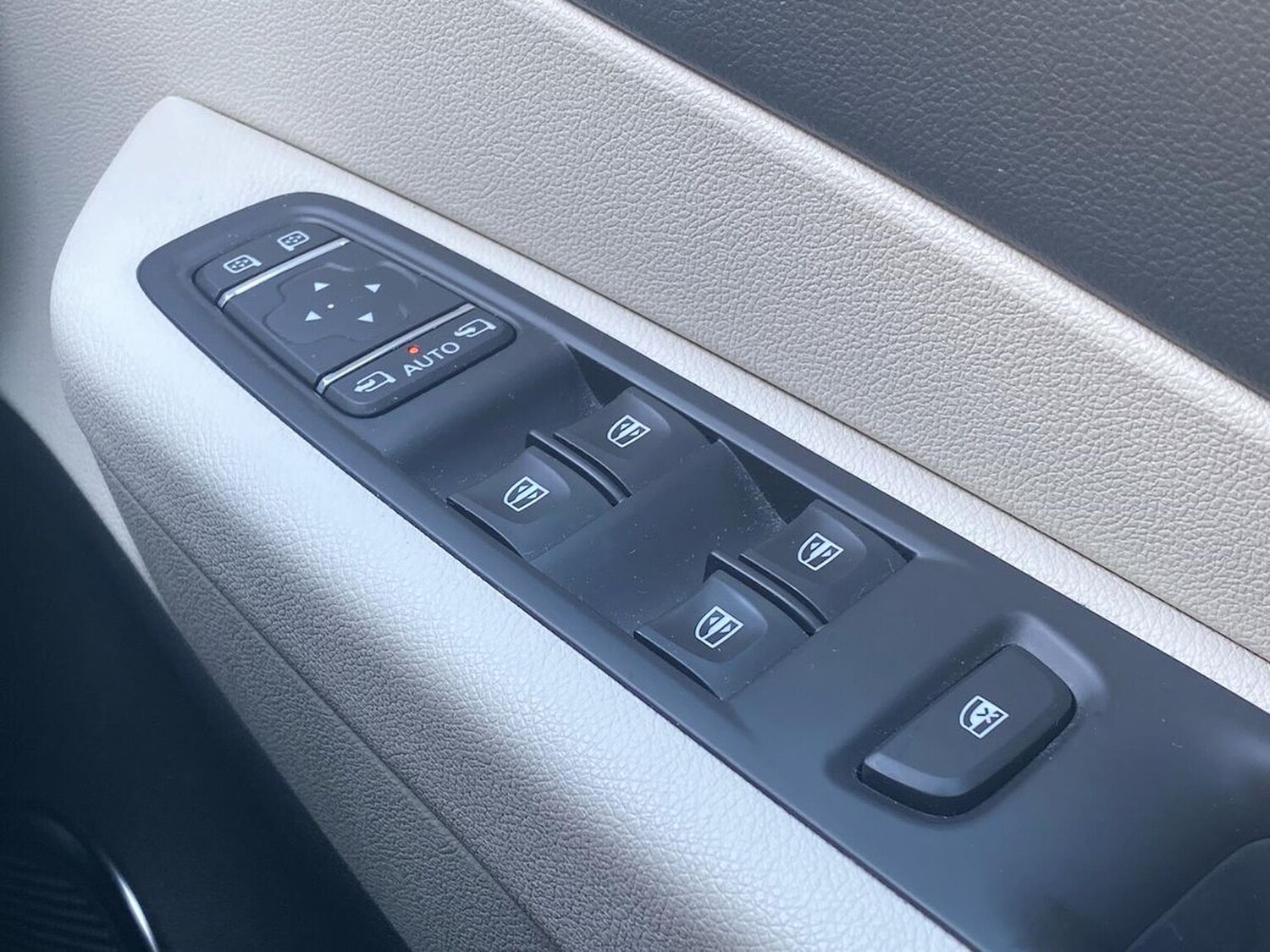 Used Renault Captur 2018 for sale - 78195680: Photo 21