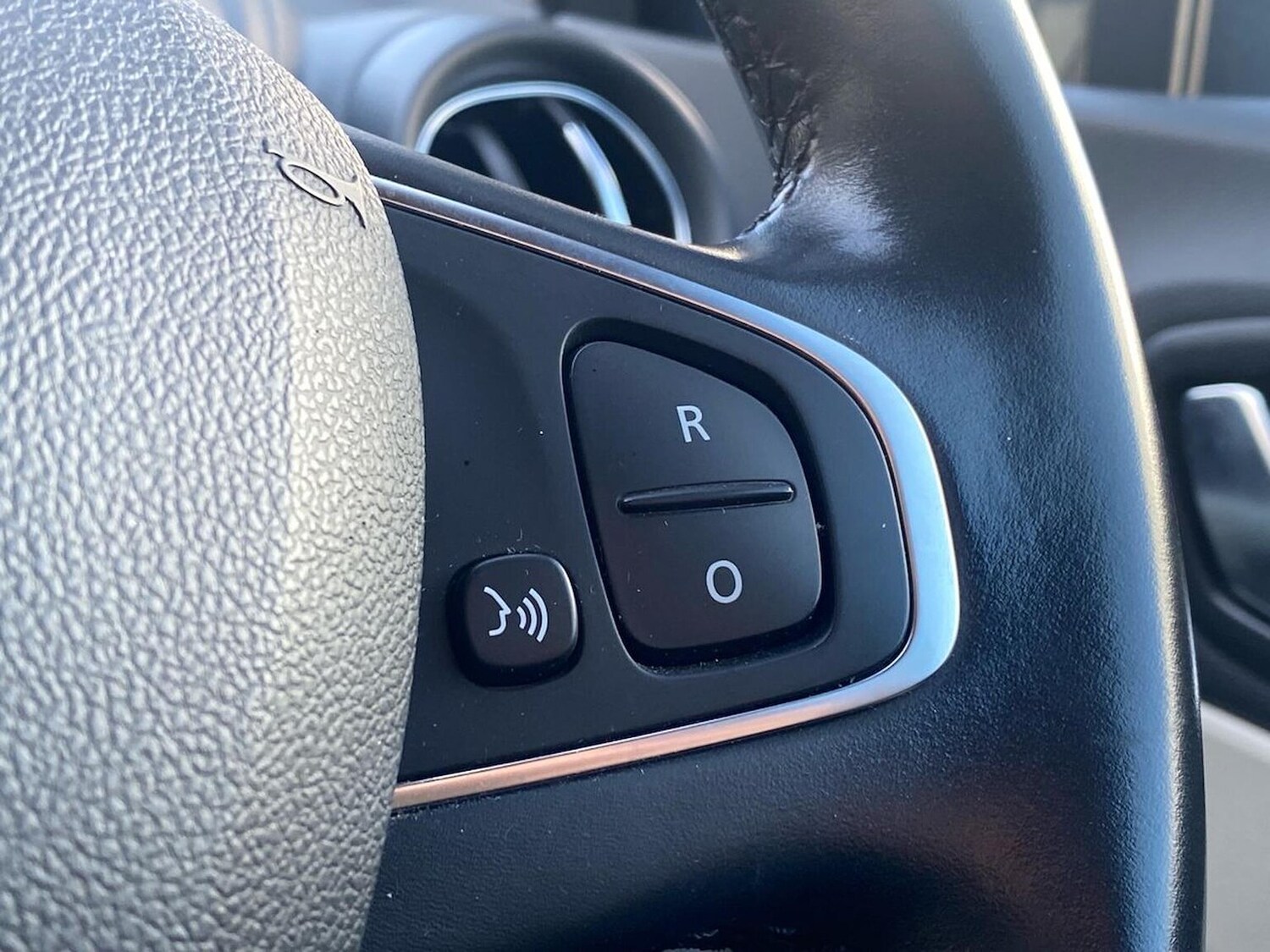 Used Renault Captur 2018 for sale - 78195680: Photo 26