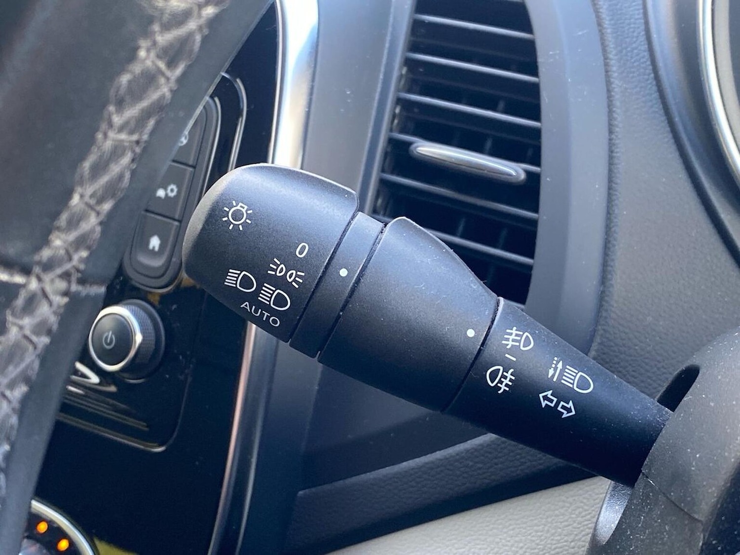 Used Renault Captur 2018 for sale - 78195680: Photo 29