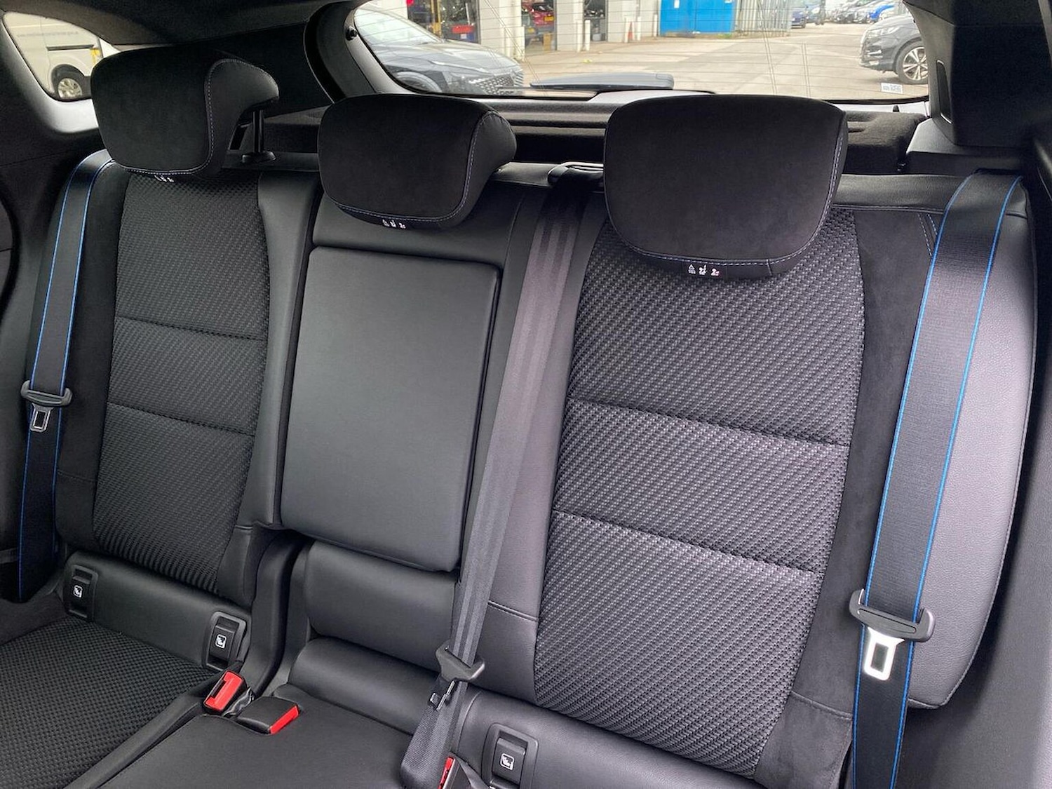 Used Renault Austral 2025 for sale - 76651290: Photo 16