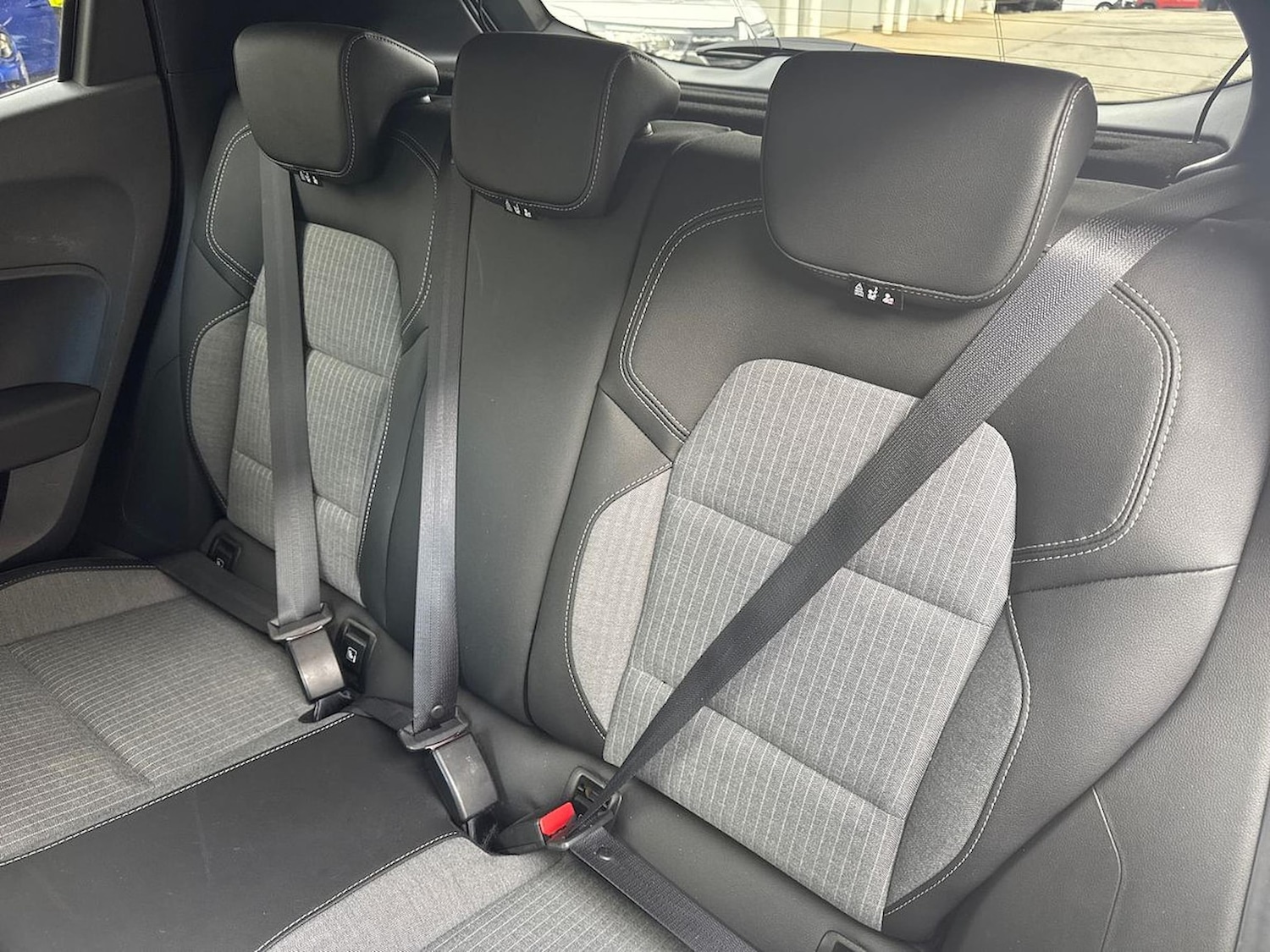 Used Renault Clio 2024 for sale - 76335180: Photo 16