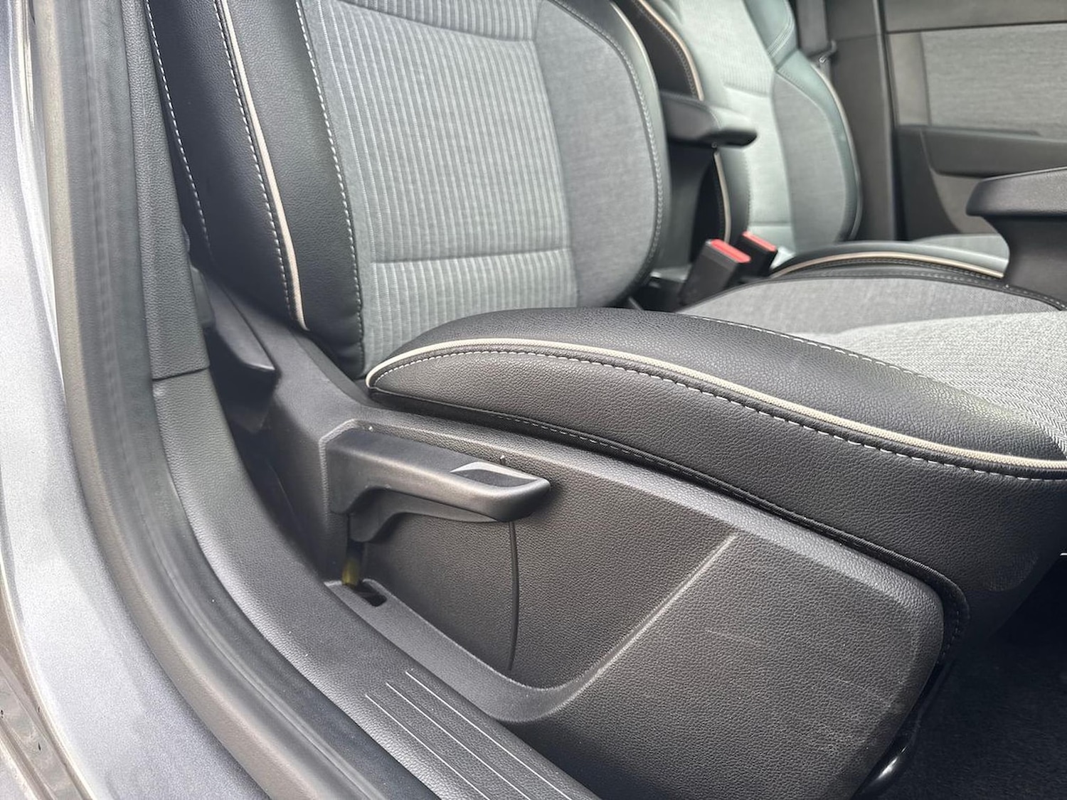 Used Renault Clio 2024 for sale - 76335180: Photo 30
