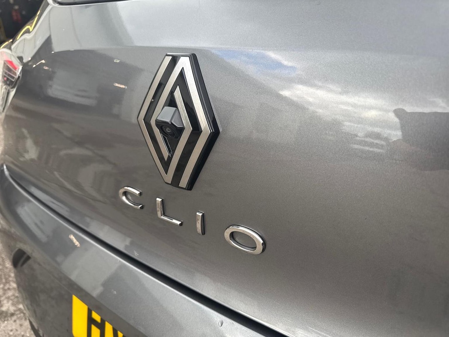 Used Renault Clio 2024 for sale - 76335180: Photo 35