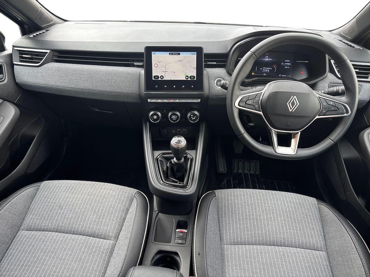 Used Renault Clio 2024 for sale - 76335180: Photo 8
