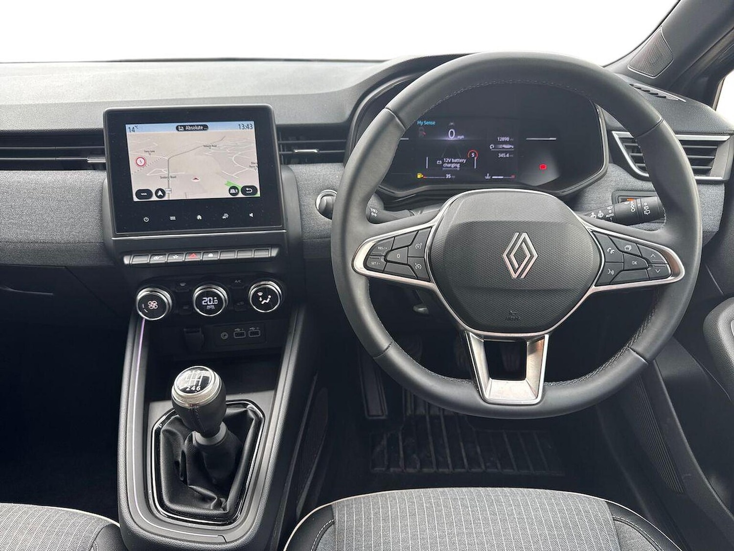 Used Renault Clio 2024 for sale - 76335180: Photo 9