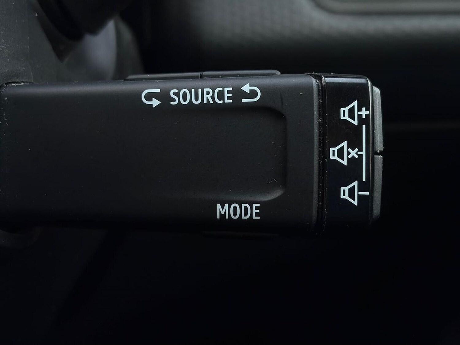 Used Renault Clio 2022 for sale - 76490570: Photo 30