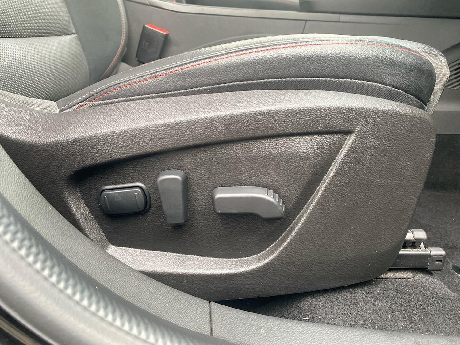 Used Renault Arkana 2022 for sale - 76490569: Photo 30