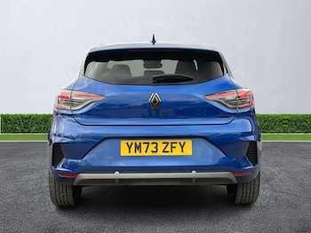 Used Renault Clio 2023 for sale - 78659625: Photo