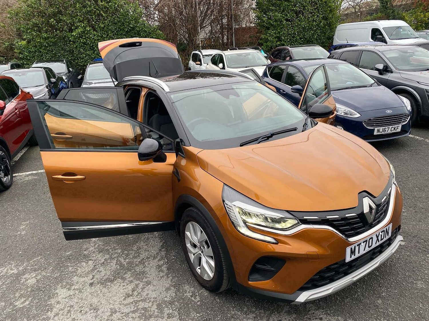 Used Renault Captur 2020 for sale - 77059804: Photo 42