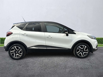 Used Renault Captur 2018 for sale - 79054400: Photo