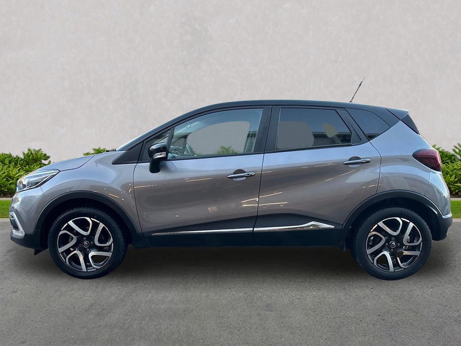 Used Renault Captur 2019 for sale - 76741220: Photo 19