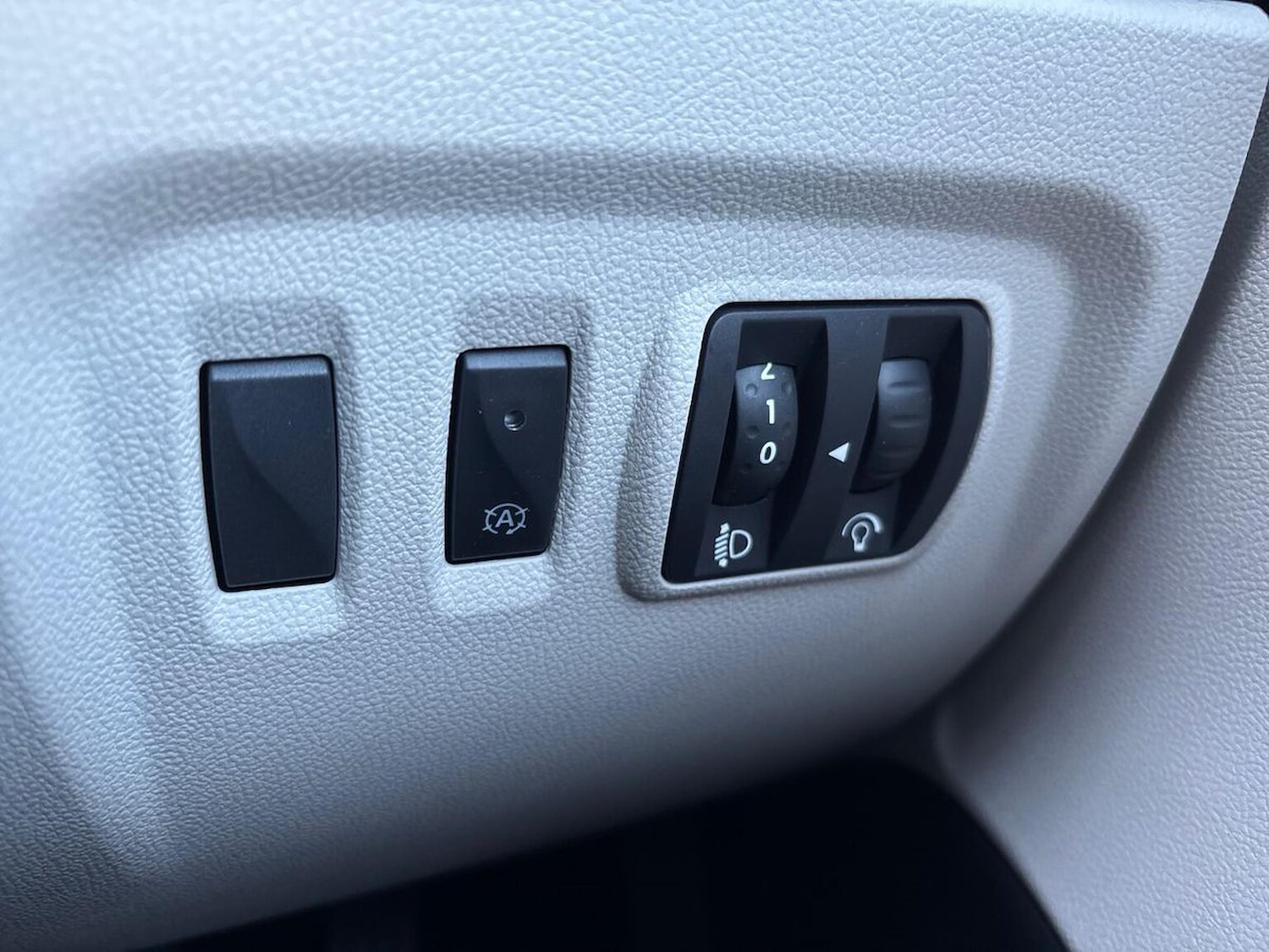 Used Renault Captur 2019 for sale - 76741220: Photo 22