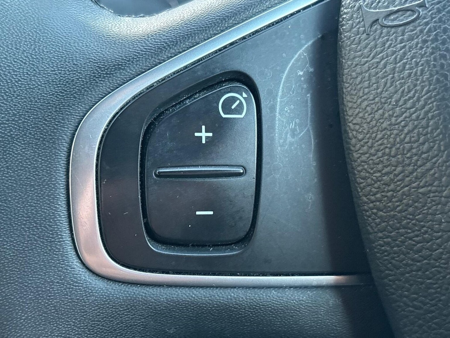 Used Renault Captur 2019 for sale - 76741220: Photo 27