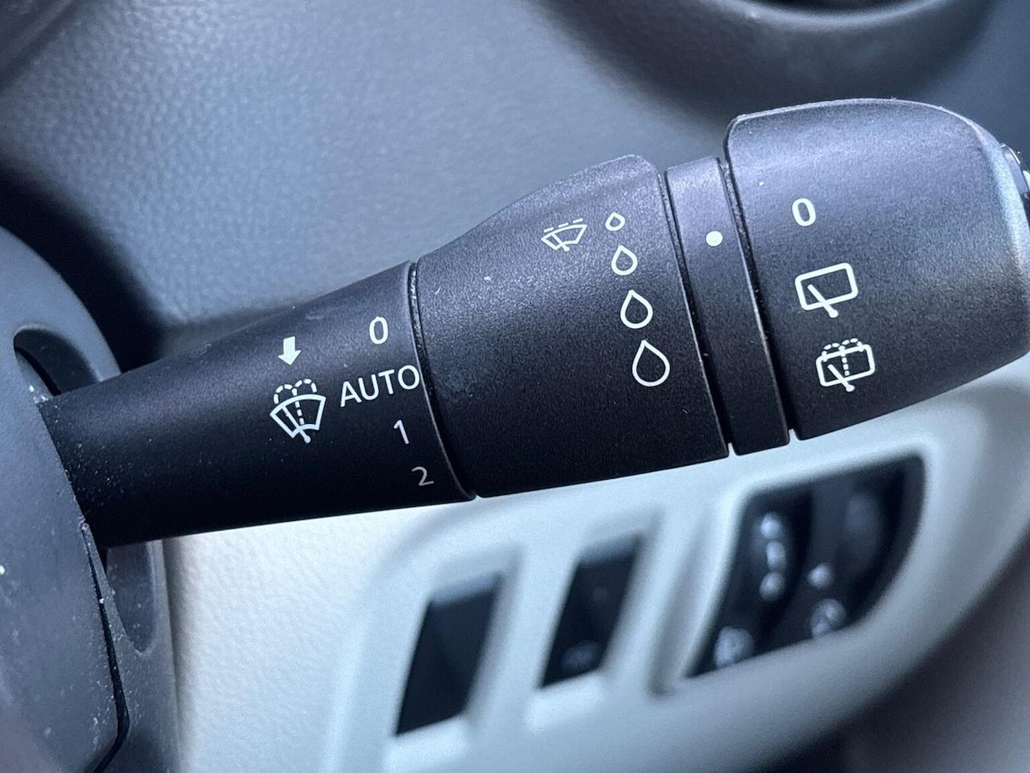 Used Renault Captur 2019 for sale - 76741220: Photo 28