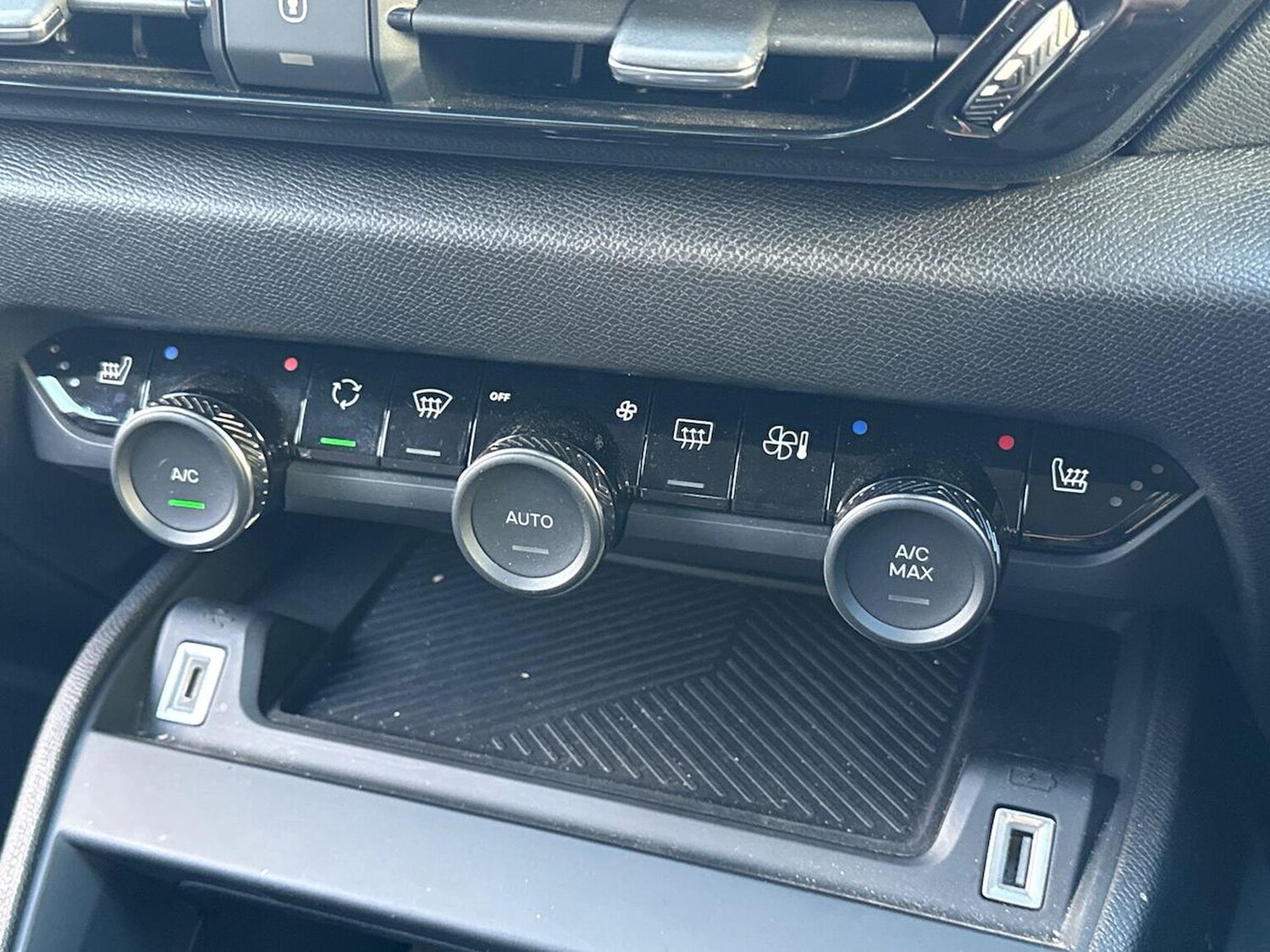 Used Citroen C4 2024 for sale - 76589165: Photo 25