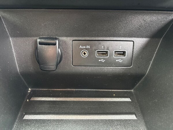 Used Renault Clio 2020 for sale - 76198410: Photo 44