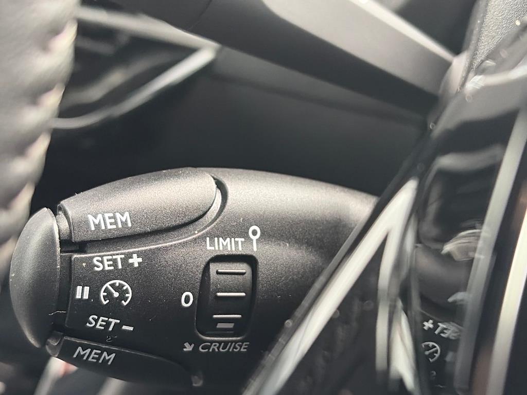 Used Peugeot 208 2022 for sale - 77008324: Photo 32