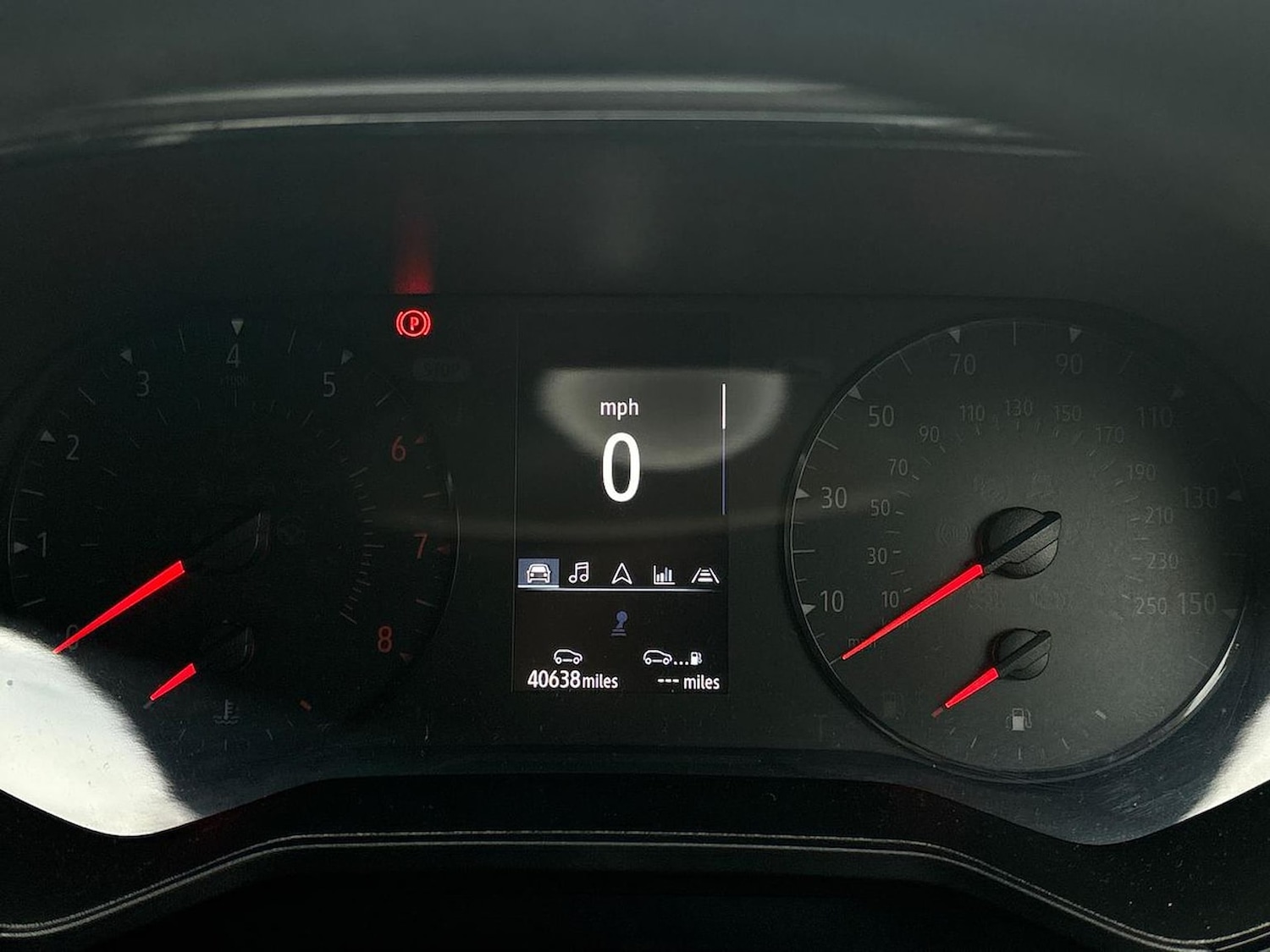Used Renault Clio 2021 for sale - 76335184: Photo 10