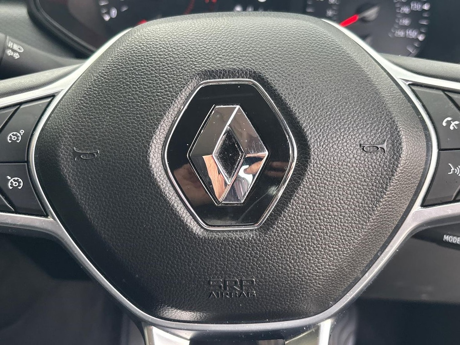 Used Renault Clio 2021 for sale - 76335184: Photo 45