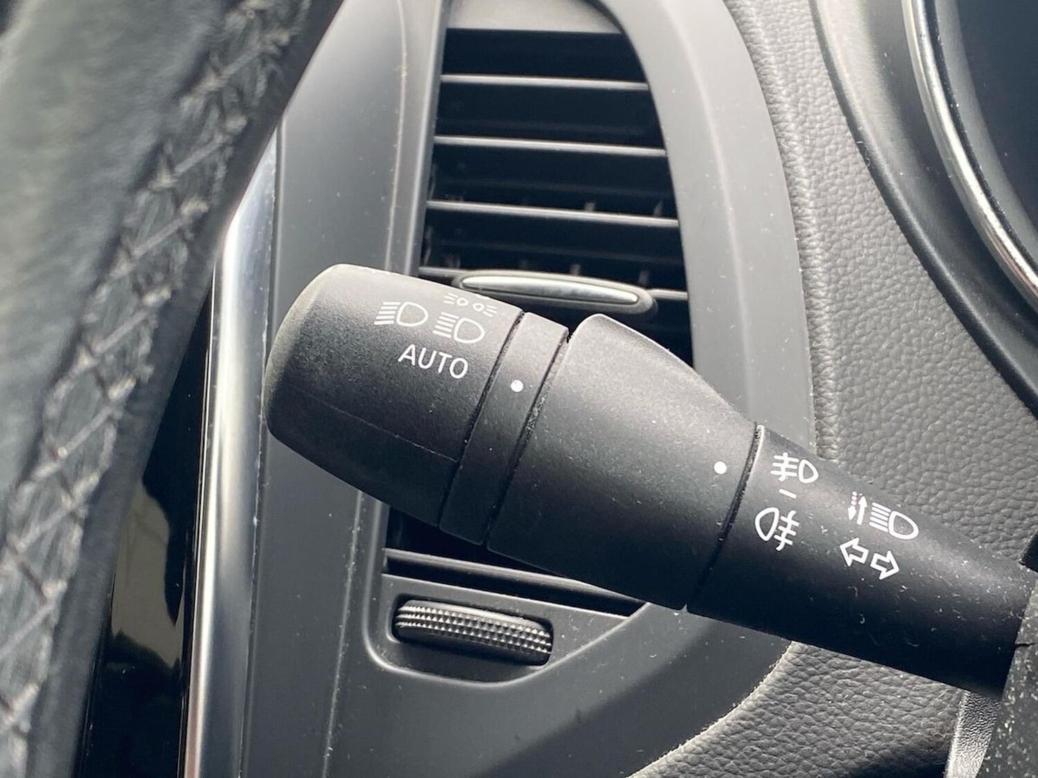 Used Renault Captur 2018 for sale - 78195862: Photo 29