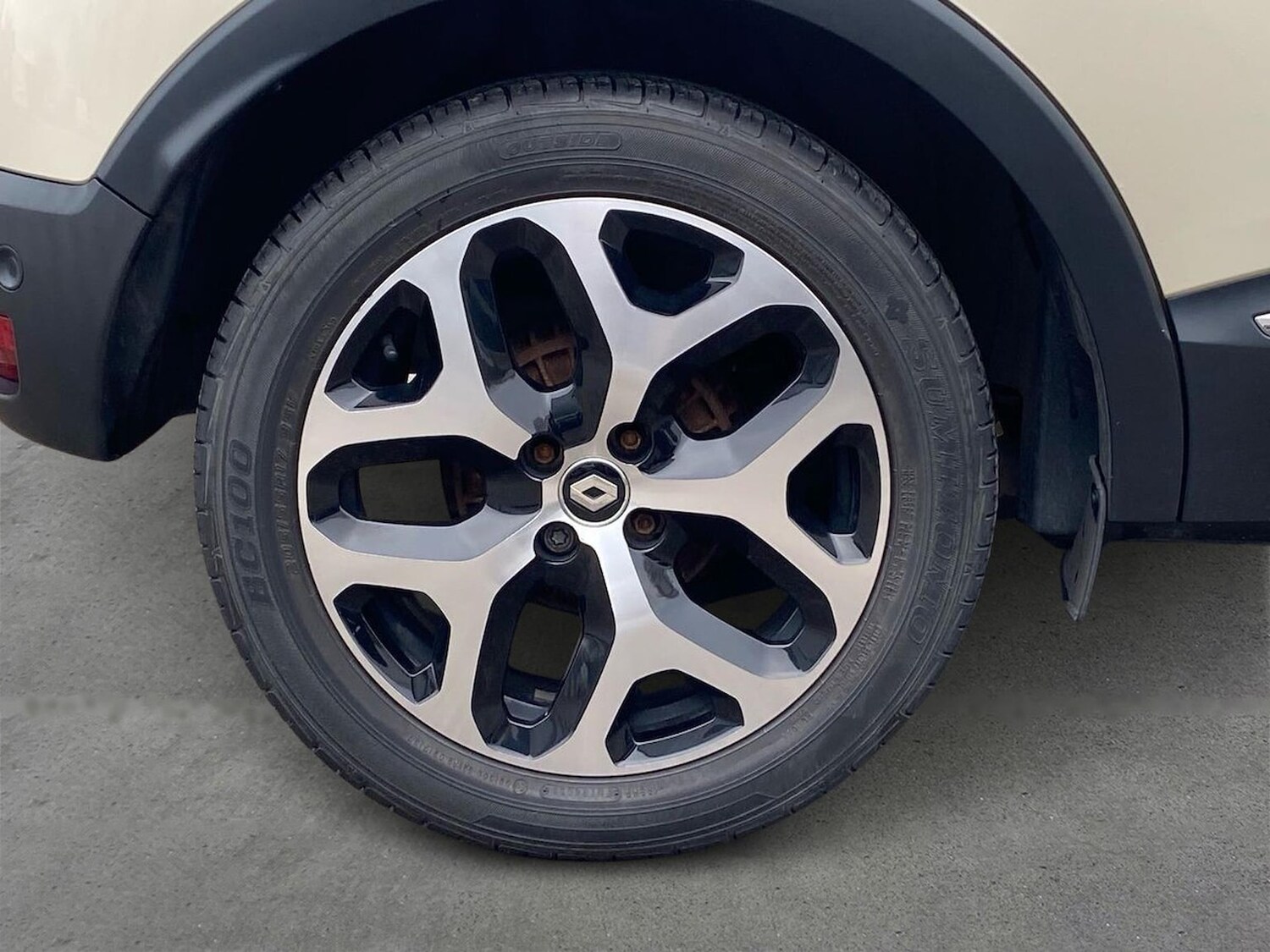 Used Renault Captur 2018 for sale - 78195862: Photo 6