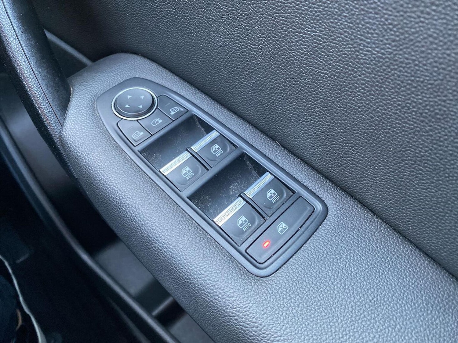 Used Renault Captur 2021 for sale - 76387207: Photo 21